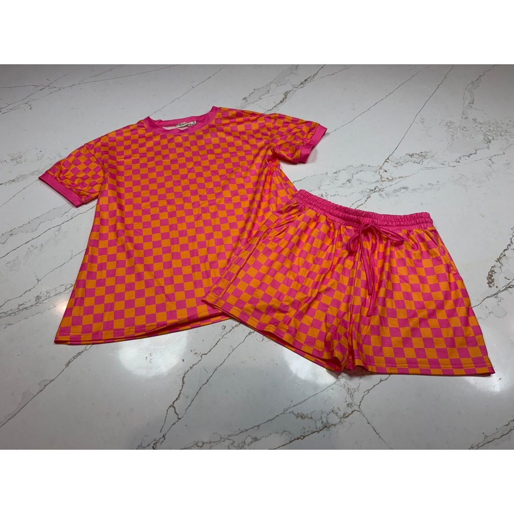 Southern Stitch Womens Pink Orange Checkered T-Shirt and Shorts Lounge Set S NEW